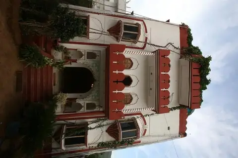 Hotel Kishan Palace — фото 1
