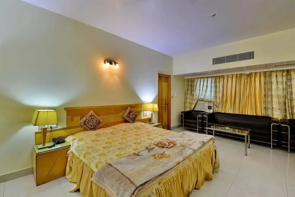 Патна: Royal King Resort