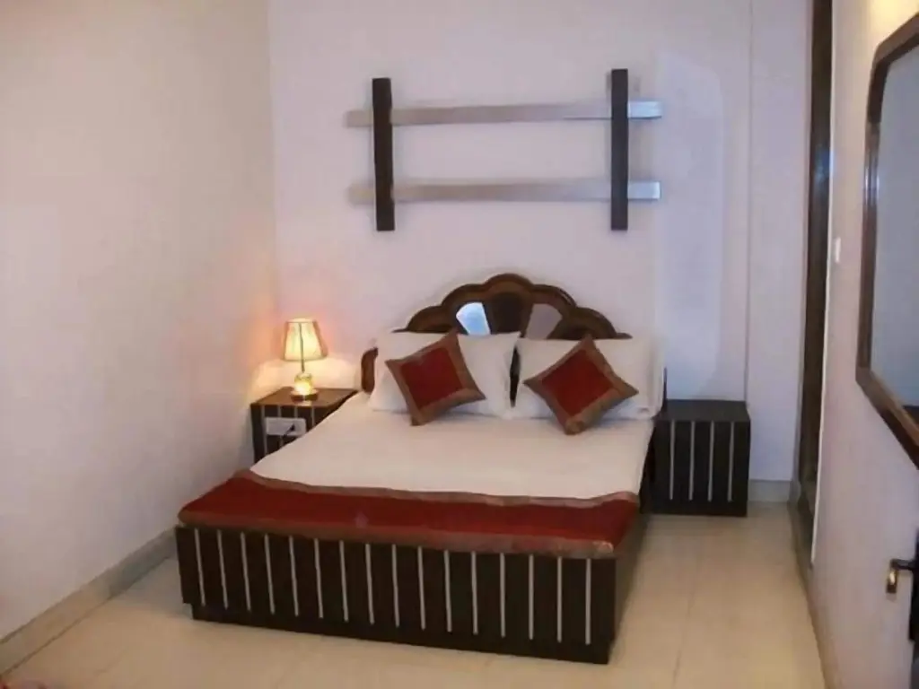 Нью-Дели: Anmol Hotels