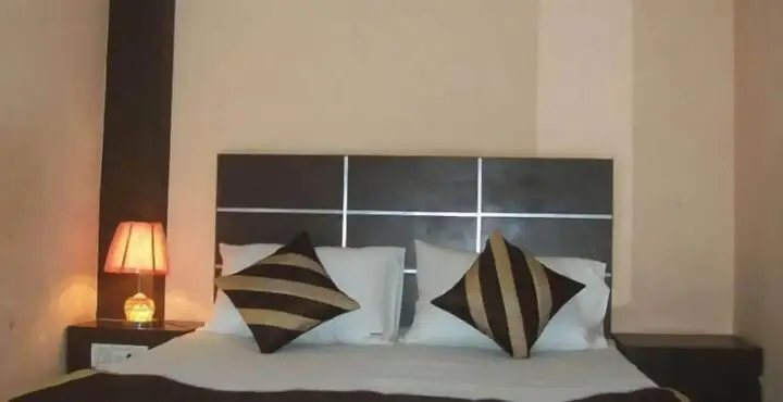Нью-Дели: Anmol Hotels