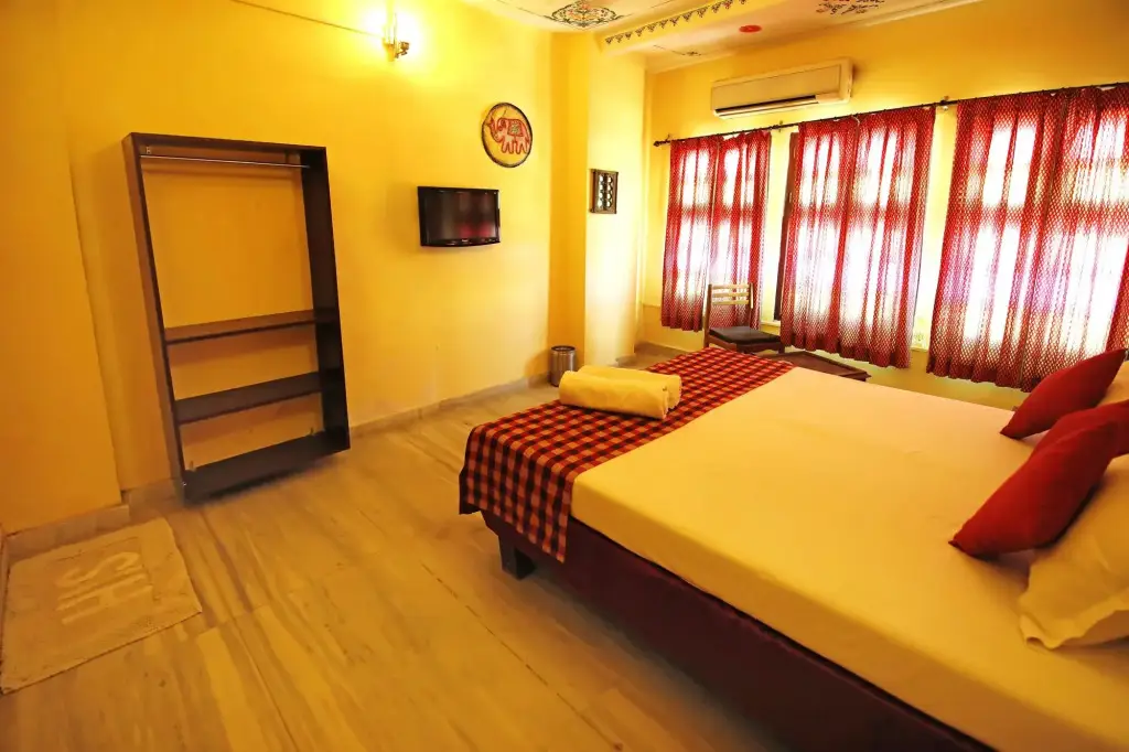 Удаипур: The Lake View Hotel – On Lake Pichola