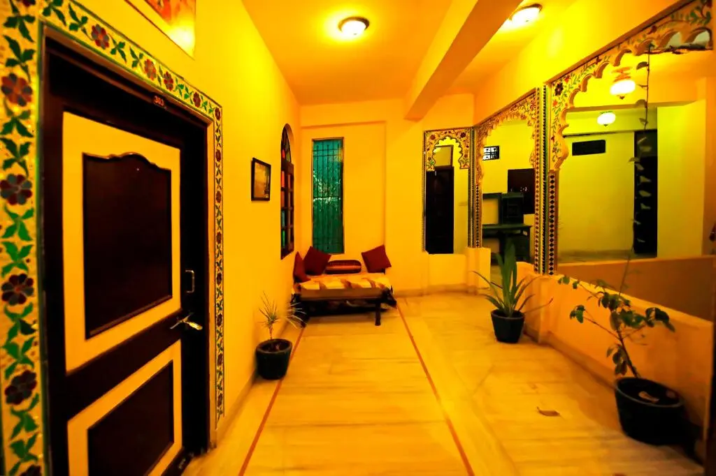Удаипур: The Lake View Hotel – On Lake Pichola