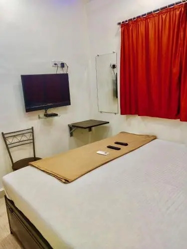 Мумбаи: Sahara Inn Guest House
