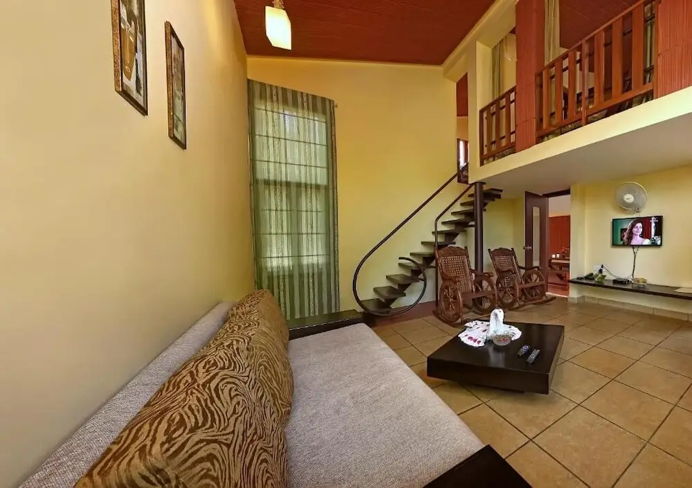 Кушалнагар: Kadkani Riverside Resort