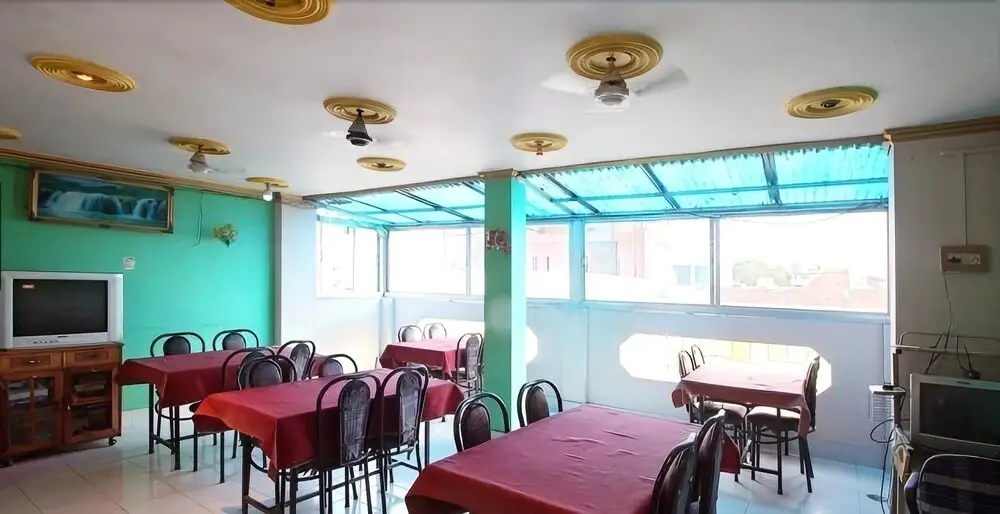 Сарнатх: Shri Sai Kripa Guest House