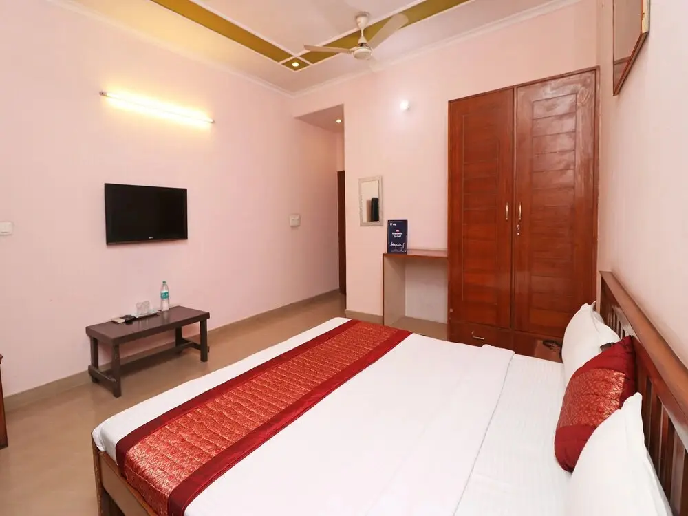 Гуруграм: OYO 6539 Home Stay Laxmi Villa