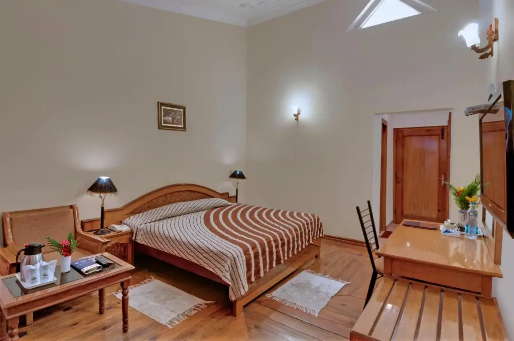 Раникхет: Suman Royal Resort