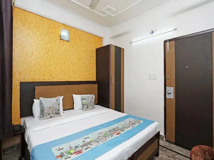 Агра: Indraprasth Residency
