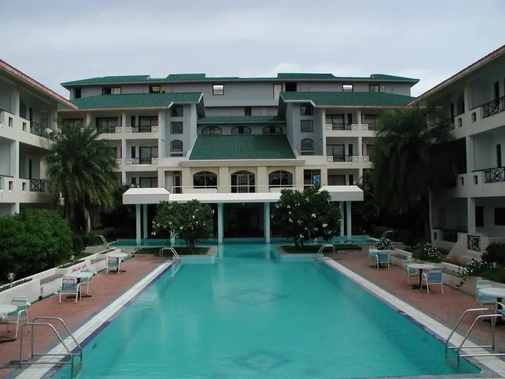 Velan Hotel Greenfields — фото 1