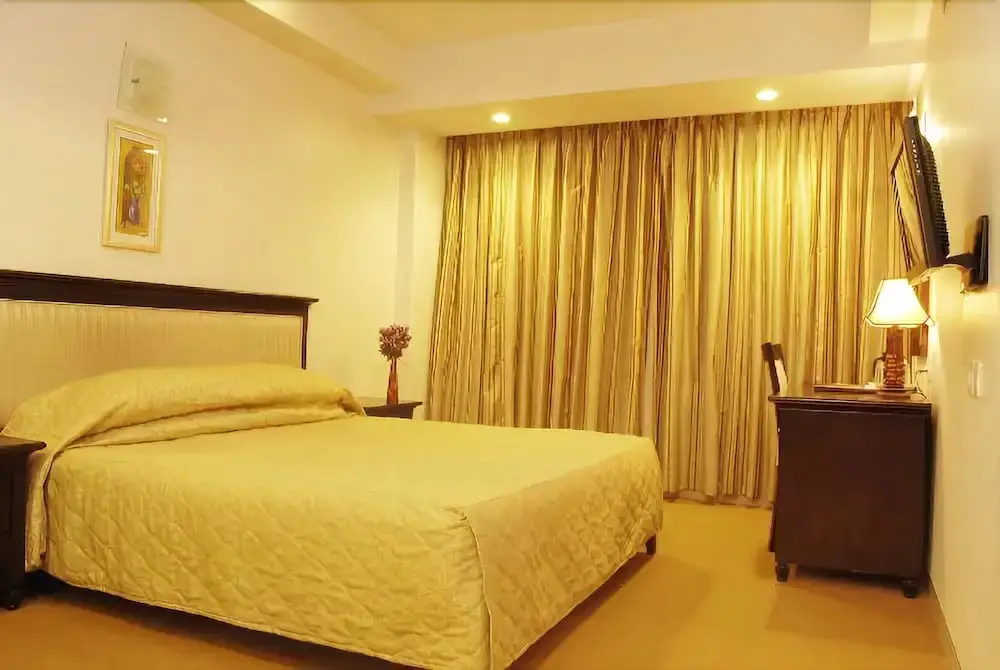 Вакад: Hotel Ambience Executive