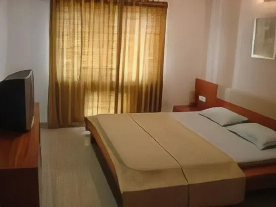 Kalpatharuvu Service Apartments — фото 1