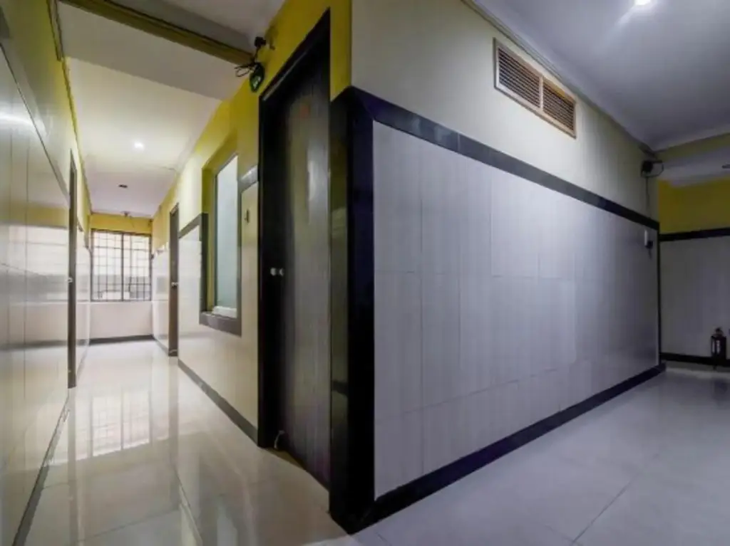 Бангалор: Shri Guru Residency