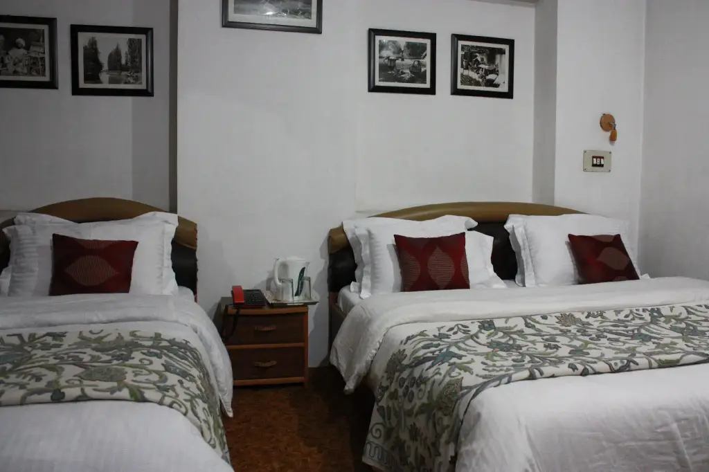 Шринагар: Hospitality Home