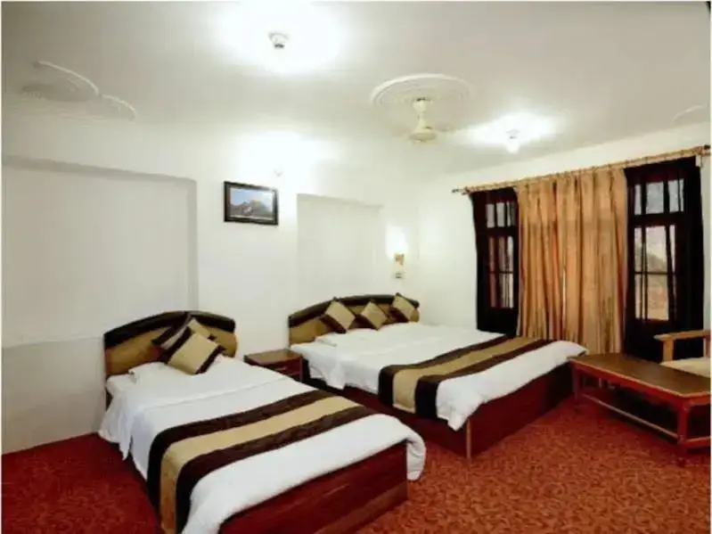 Шринагар: Hospitality Home