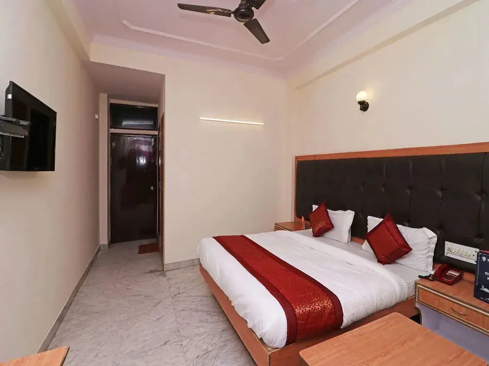 Нью-Дели: OYO 12419 Hotel Silver Shine
