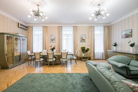 Квартира GM Apartments Просторная Трехкомнатная на Арбате — фото 1