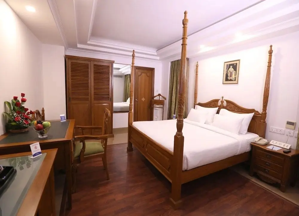 Бангалор: Shravanti Sarovar Portico Bengaluru