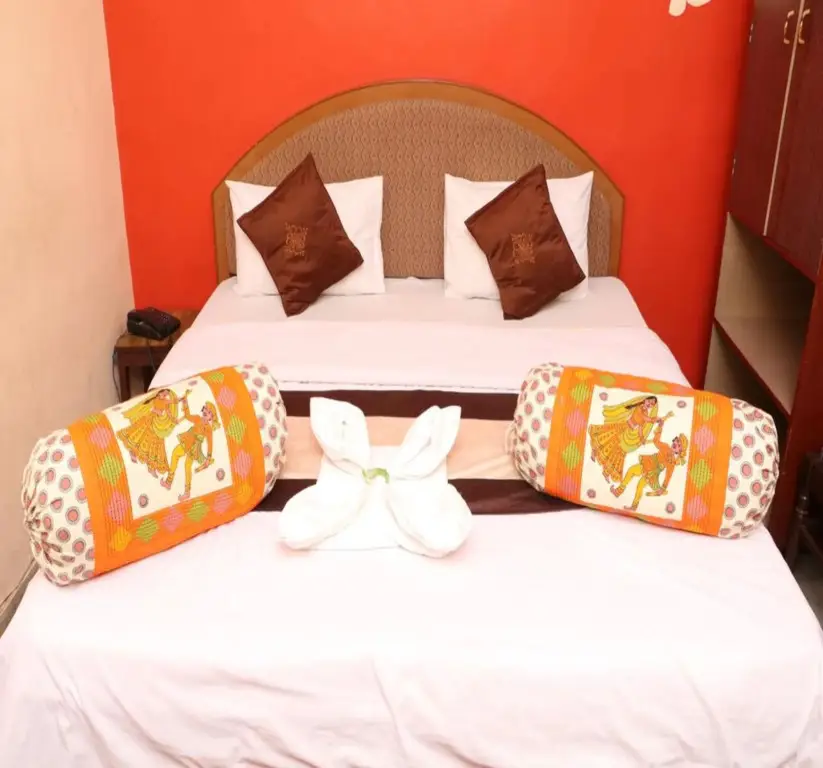 Джайпур: Hotel Jai Maa Palace