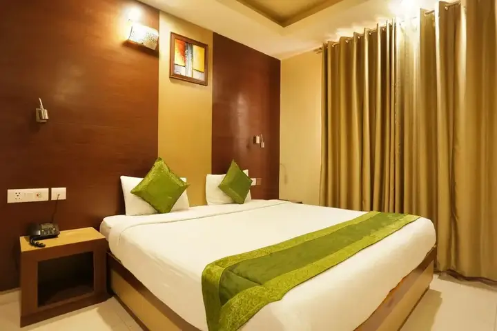 Нью-Дели: Hotel Balsons International