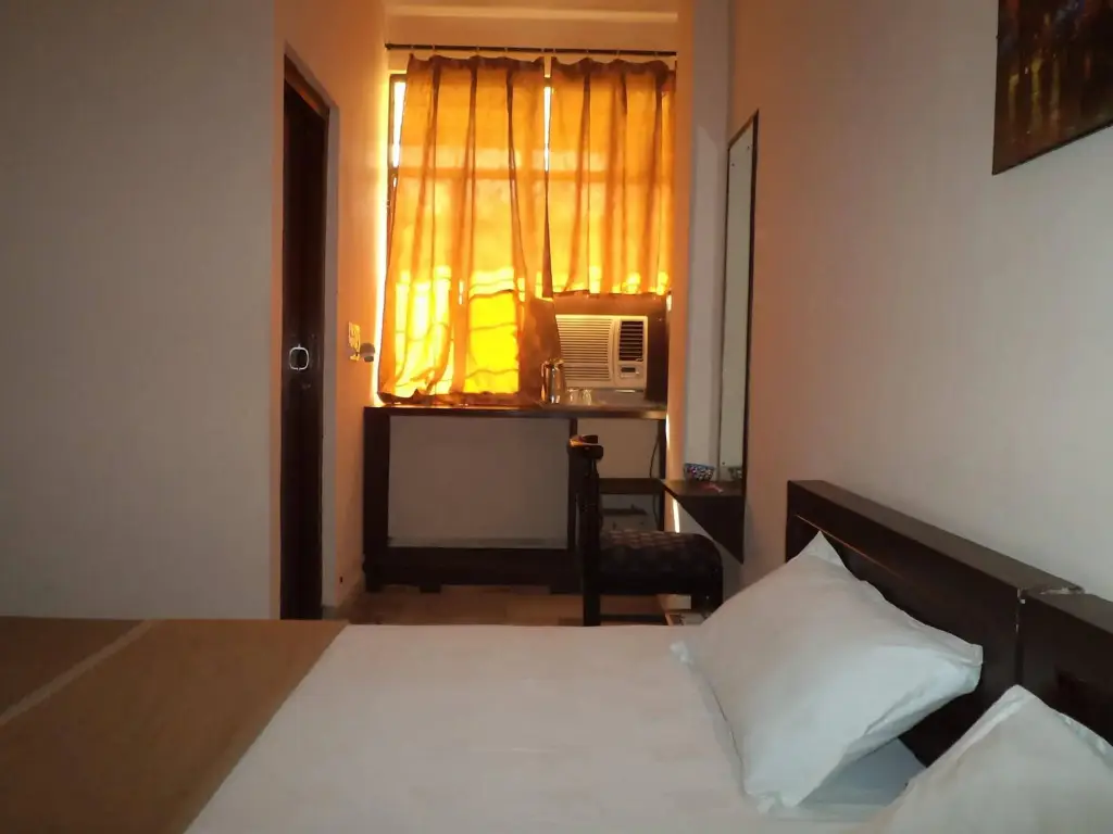 Агра: Hotel Ambika Palace