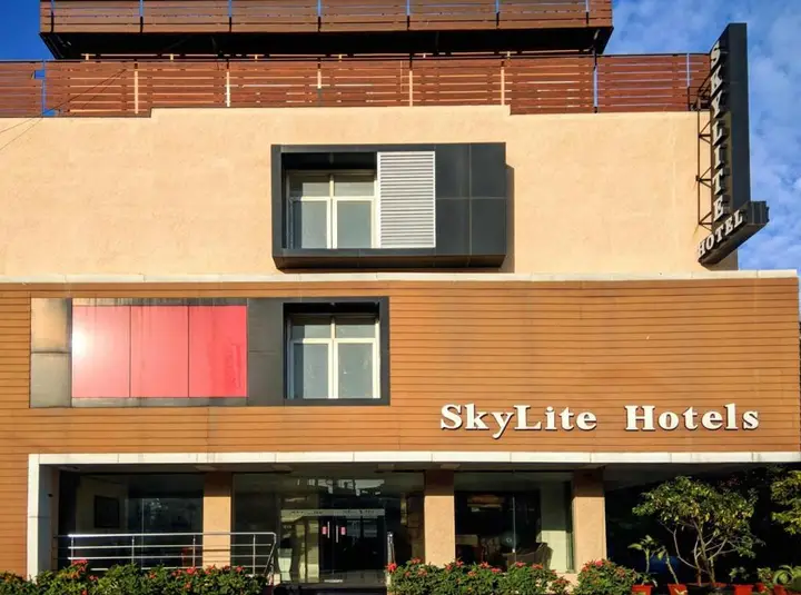 Коимбатур: Skylite Hotels
