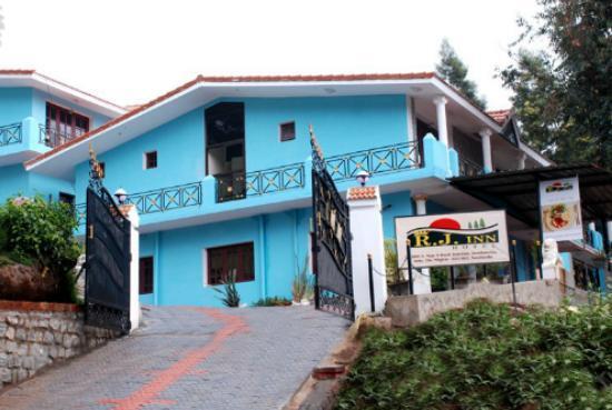 Ути: Hotel RJ Inn