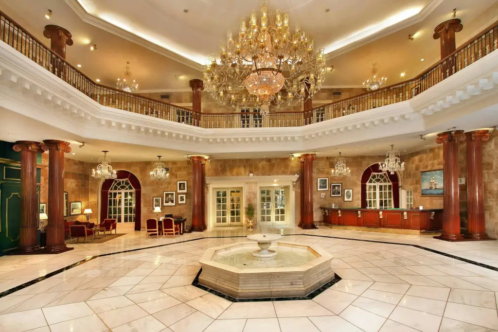carousel image 1