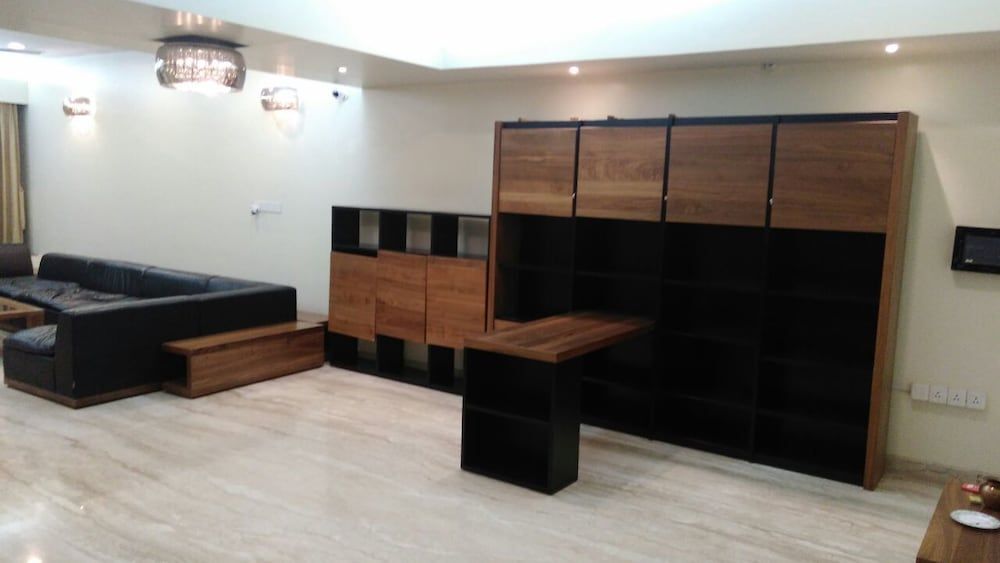 Пуна: Kalpatharuvu Service Apartments