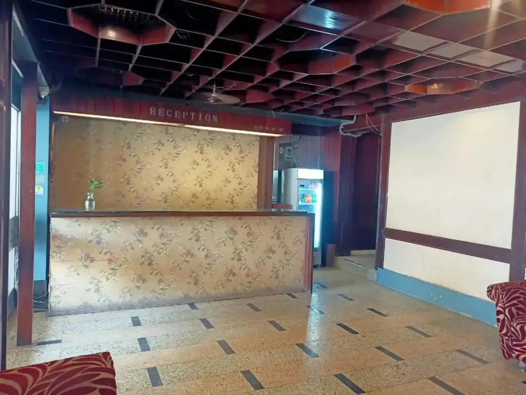 Нагпур: Hotel Skylark