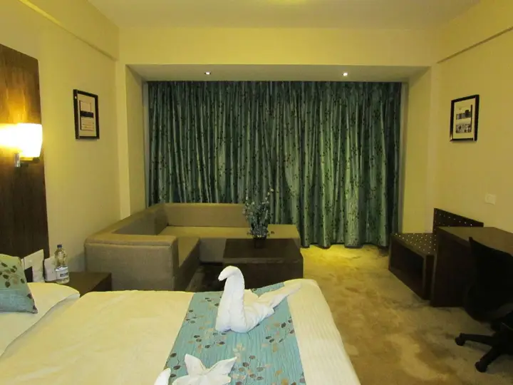 Шринагар: Hotel Pine Spring Srinagar Wazir Bagh
