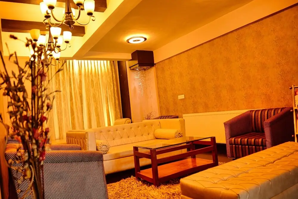 Hotel Pine Spring Gulmarg — фото 1