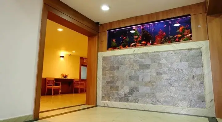 Триссур: Hotel Pooram International