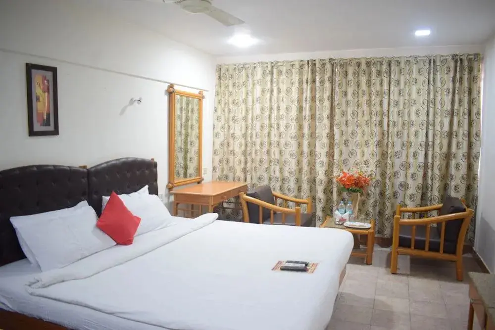 Лонавала: Hotel Greenland Delsol