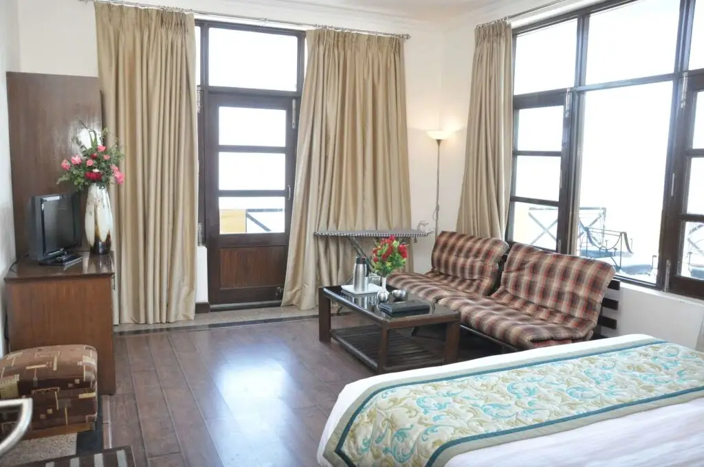 Массури: Green n Breeze Resort & Spa Mussoorie