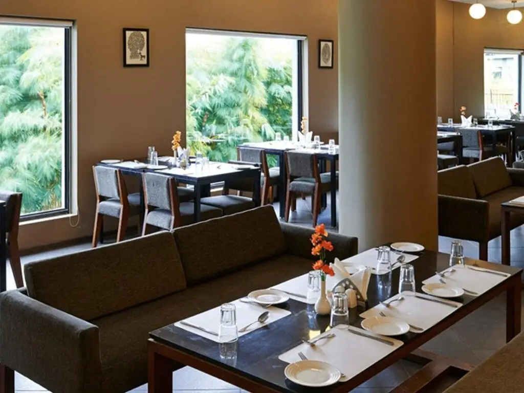 Наинитал: Club Mahindra Corbett