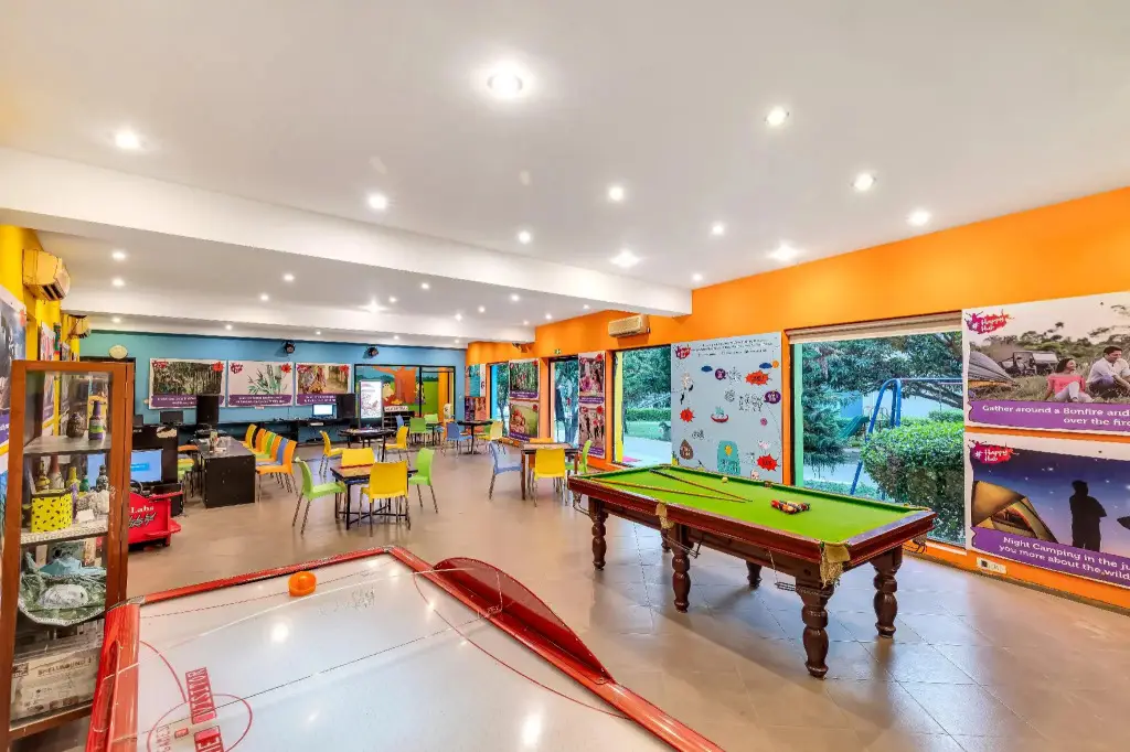 Наинитал: Club Mahindra Corbett