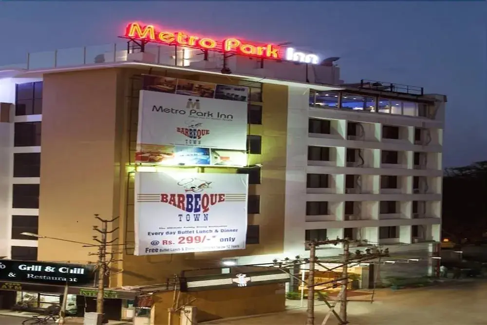 Metro Park Inn — фото 1