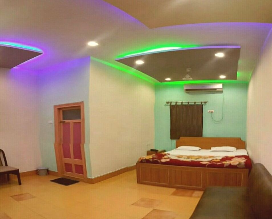 Колката: Marina Hotel and Restaurant