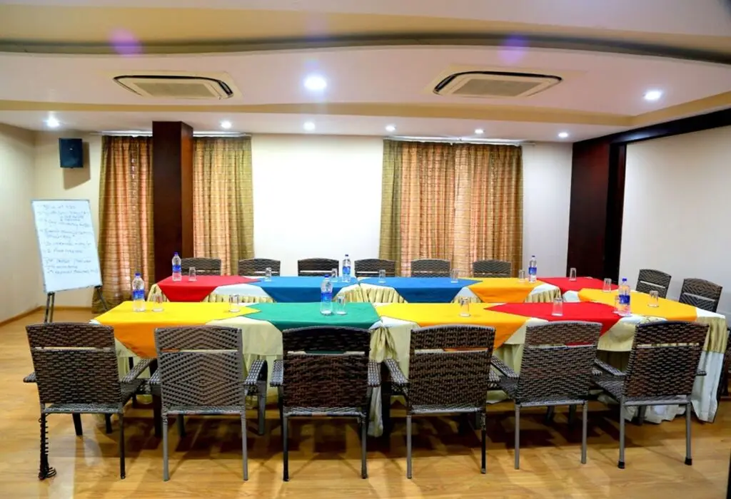 Удаипур: Hotel Royal Palm - A Budget Hotel in Udaipur