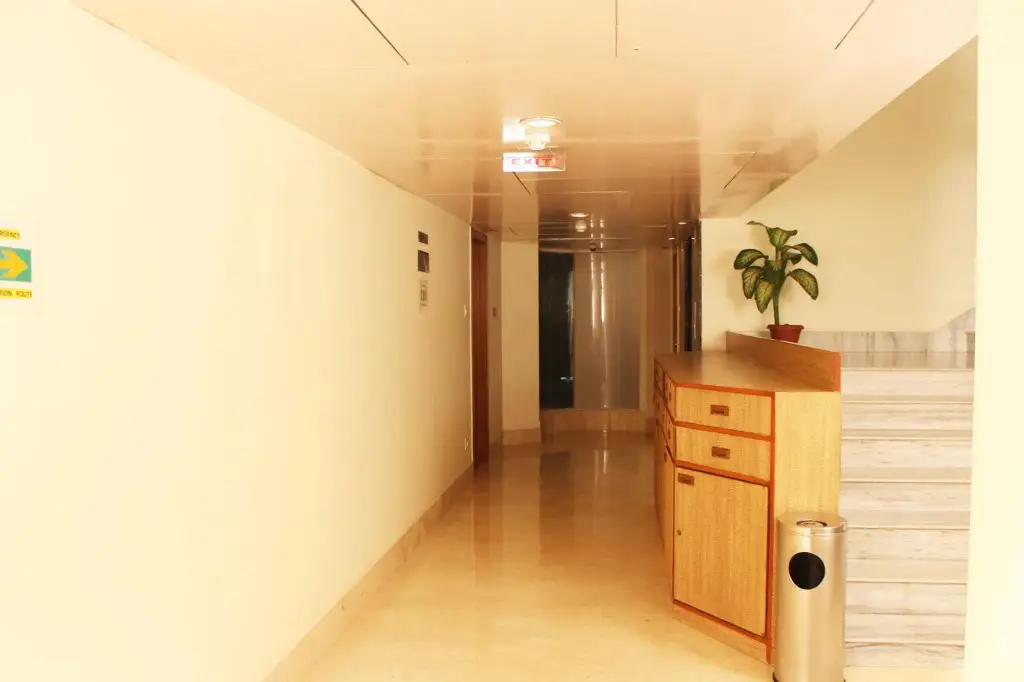 Колката: Mayur Residency