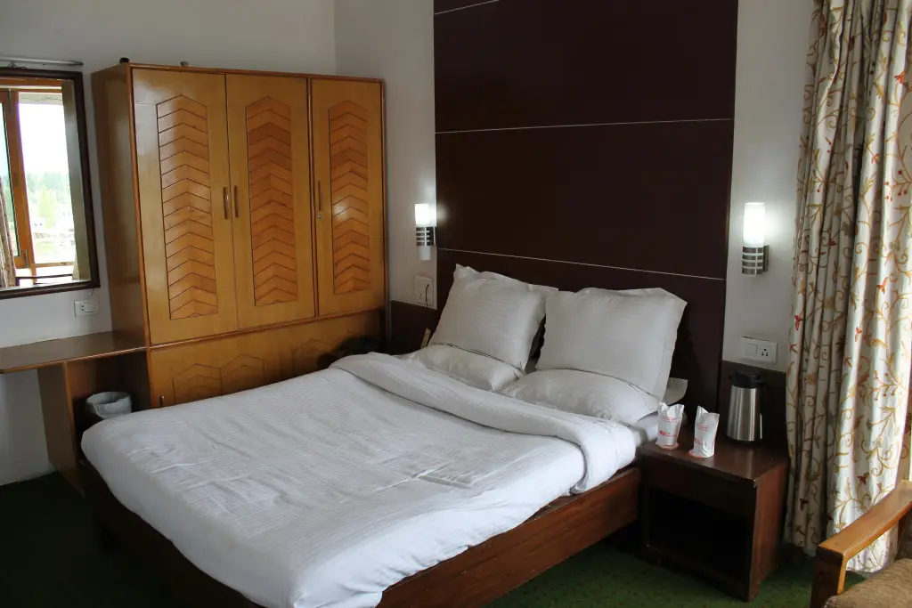 Шринагар: Hotel Imperial Lake View
