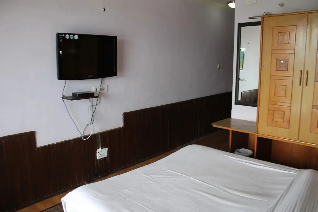 Шринагар: Hotel Imperial Lake View