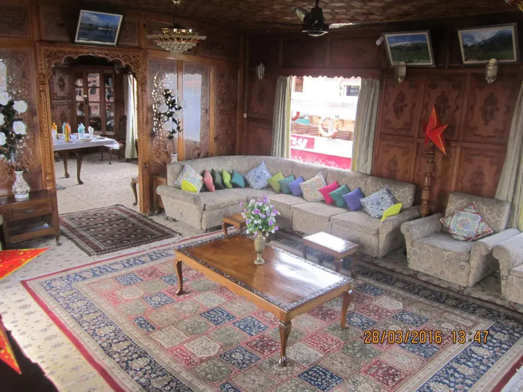 Шринагар: Zaffer Group of Houseboats