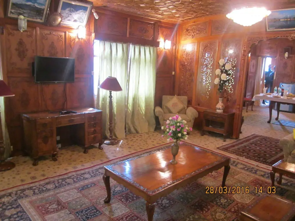 Шринагар: Zaffer Group of Houseboats