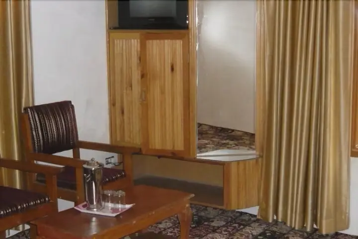 Шринагар: Hotel Akbar Inn