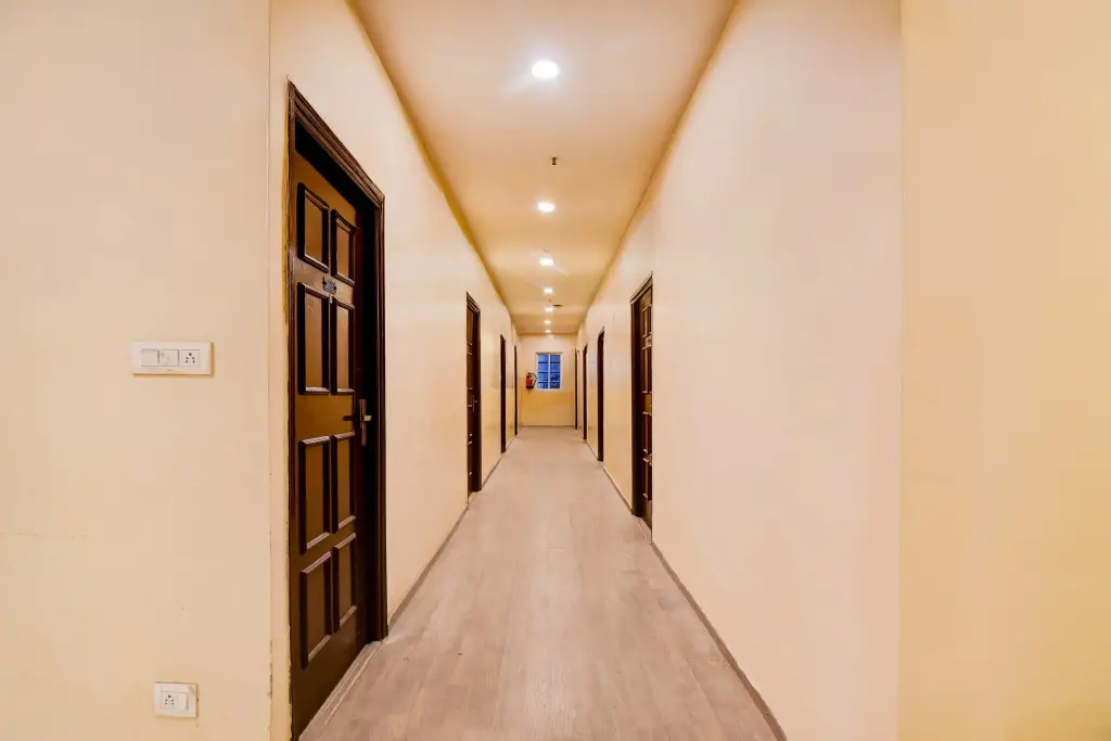 Колката: Hotel Mannat International