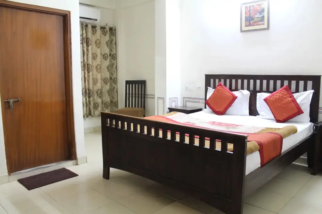 Джайпур: Hotel Raghuraj Palace