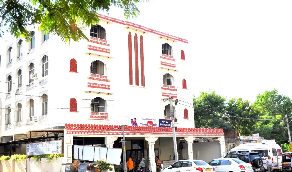 Джайпур: Hotel Raghuraj Palace