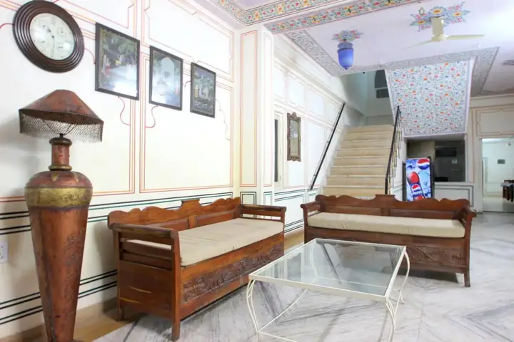 Джайпур: Hotel Raghuraj Palace