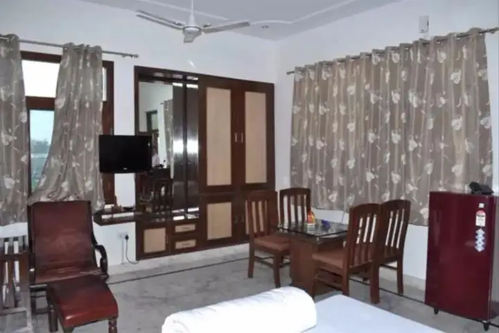 Ришикеш: Hotel Shivanta Residency